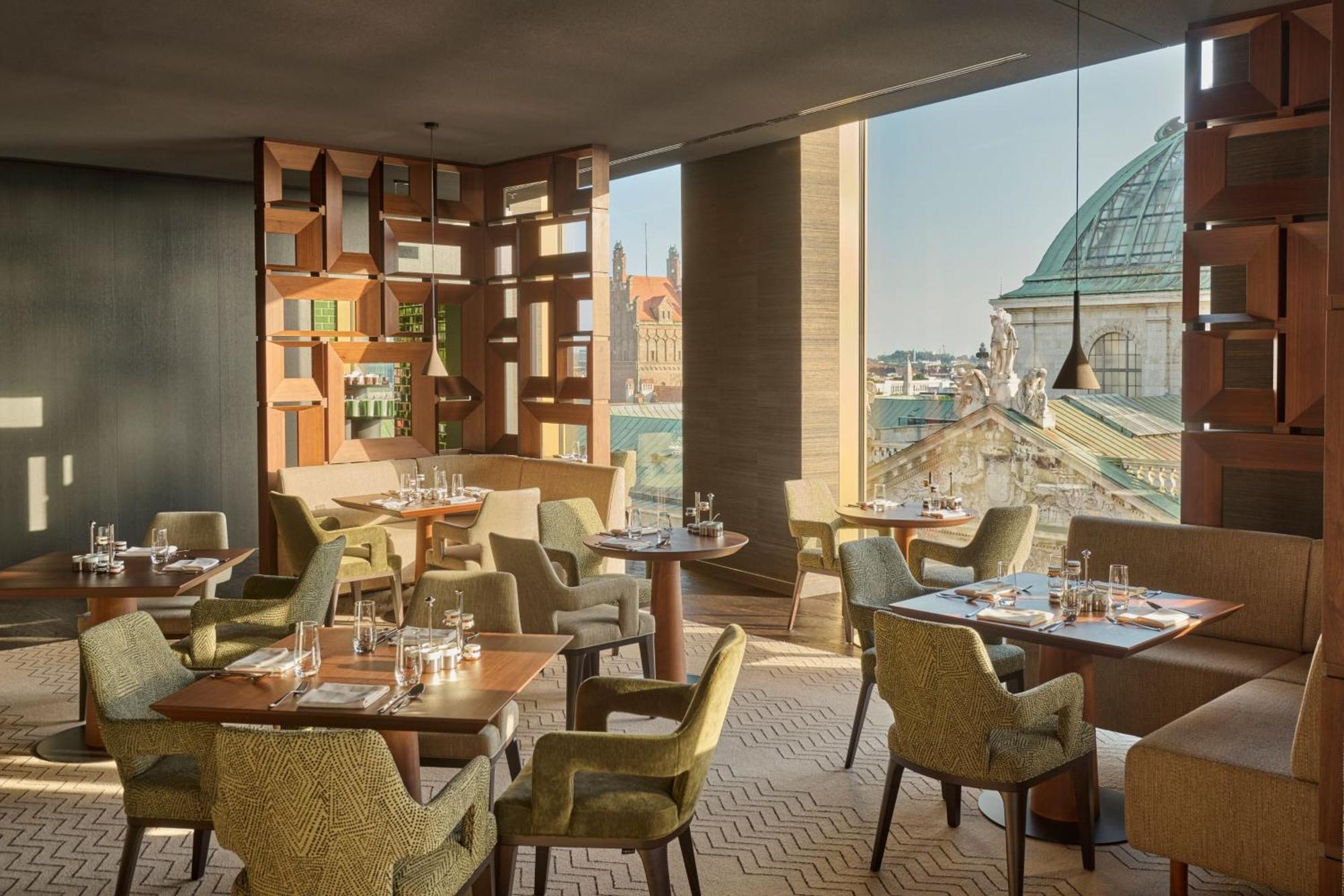Koenigshof, A Luxury Collection Hotel, Munich Exterior photo