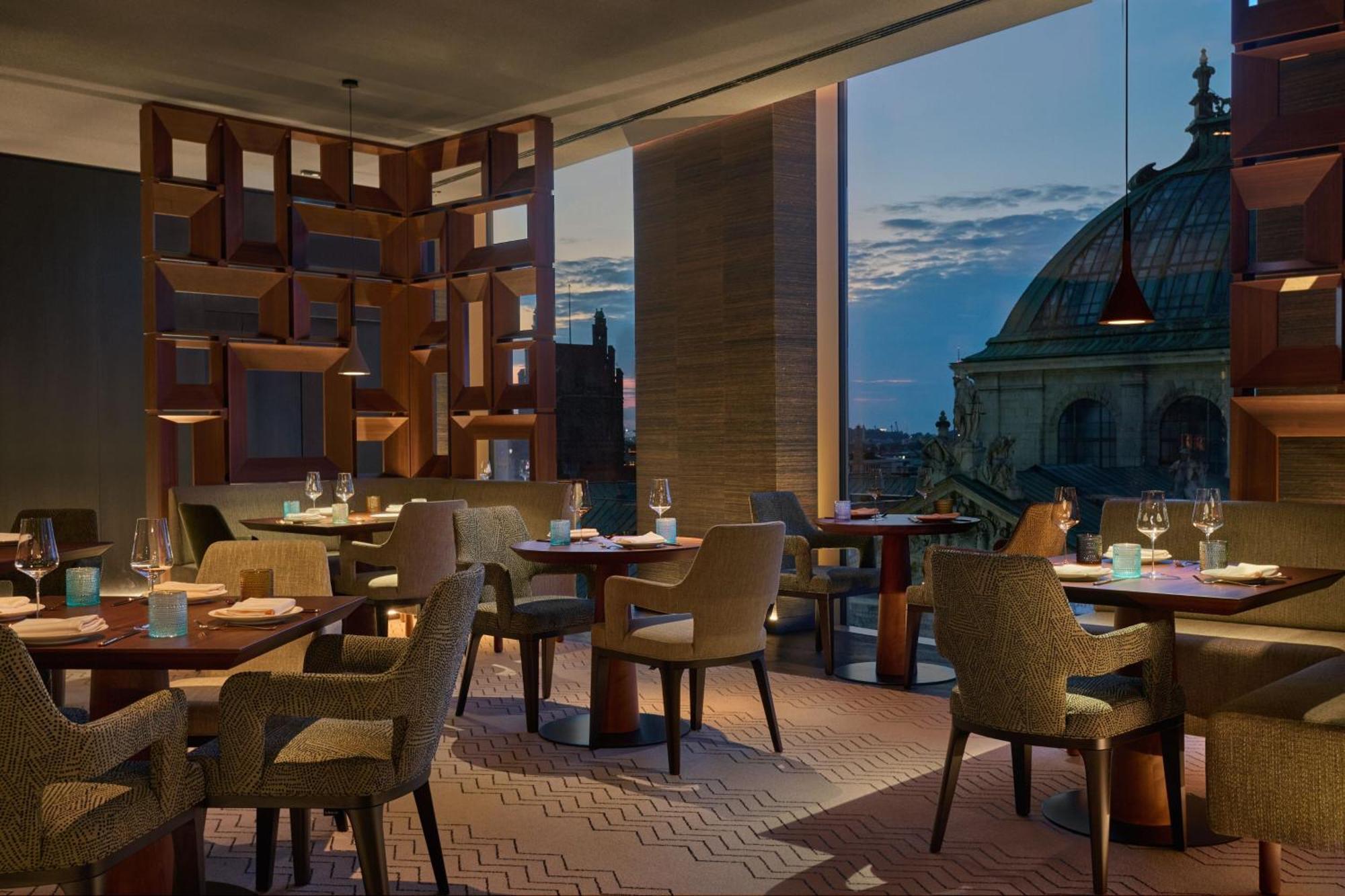Koenigshof, A Luxury Collection Hotel, Munich Exterior photo