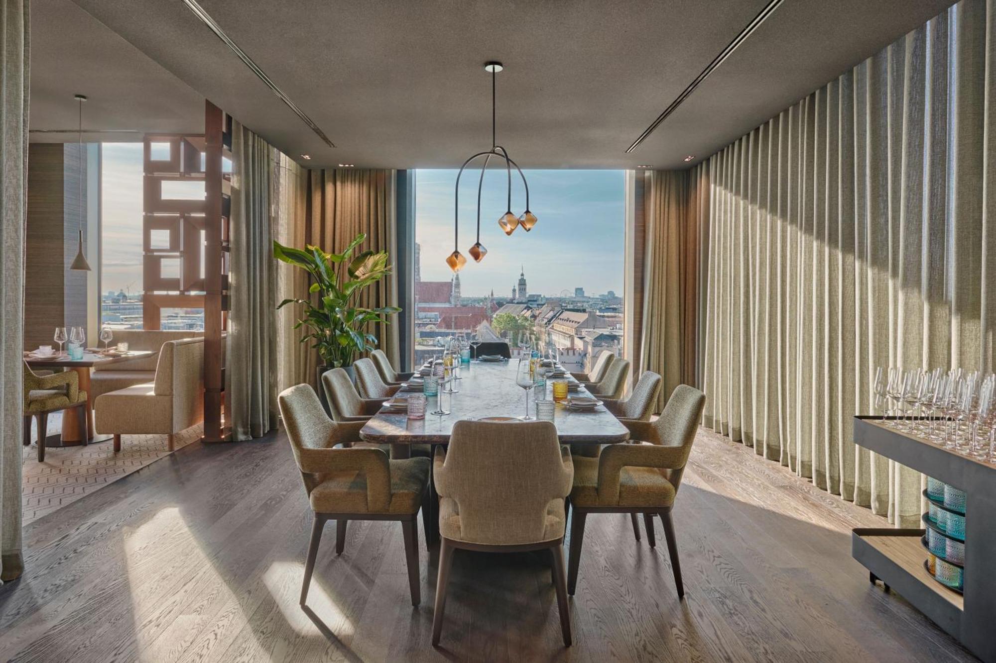 Koenigshof, A Luxury Collection Hotel, Munich Exterior photo