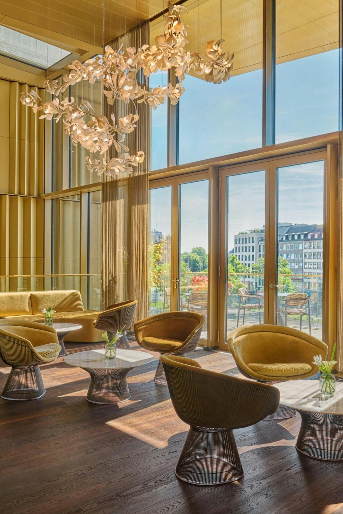 Koenigshof, A Luxury Collection Hotel, Munich Exterior photo